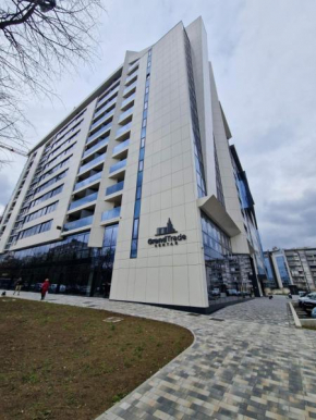 TOMAS LUX APARTMENTS